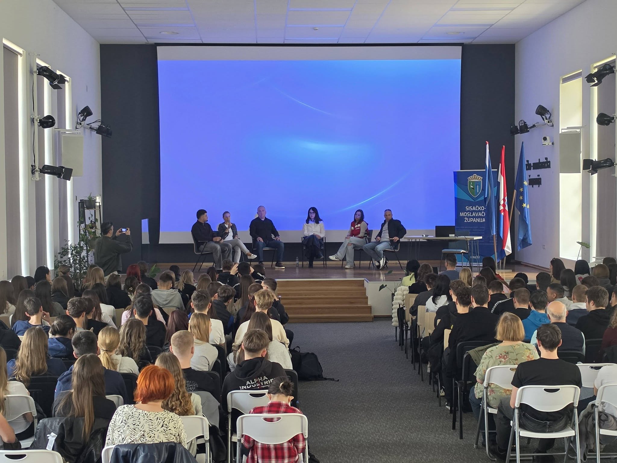 Mjesec borbe protiv ovisnosti