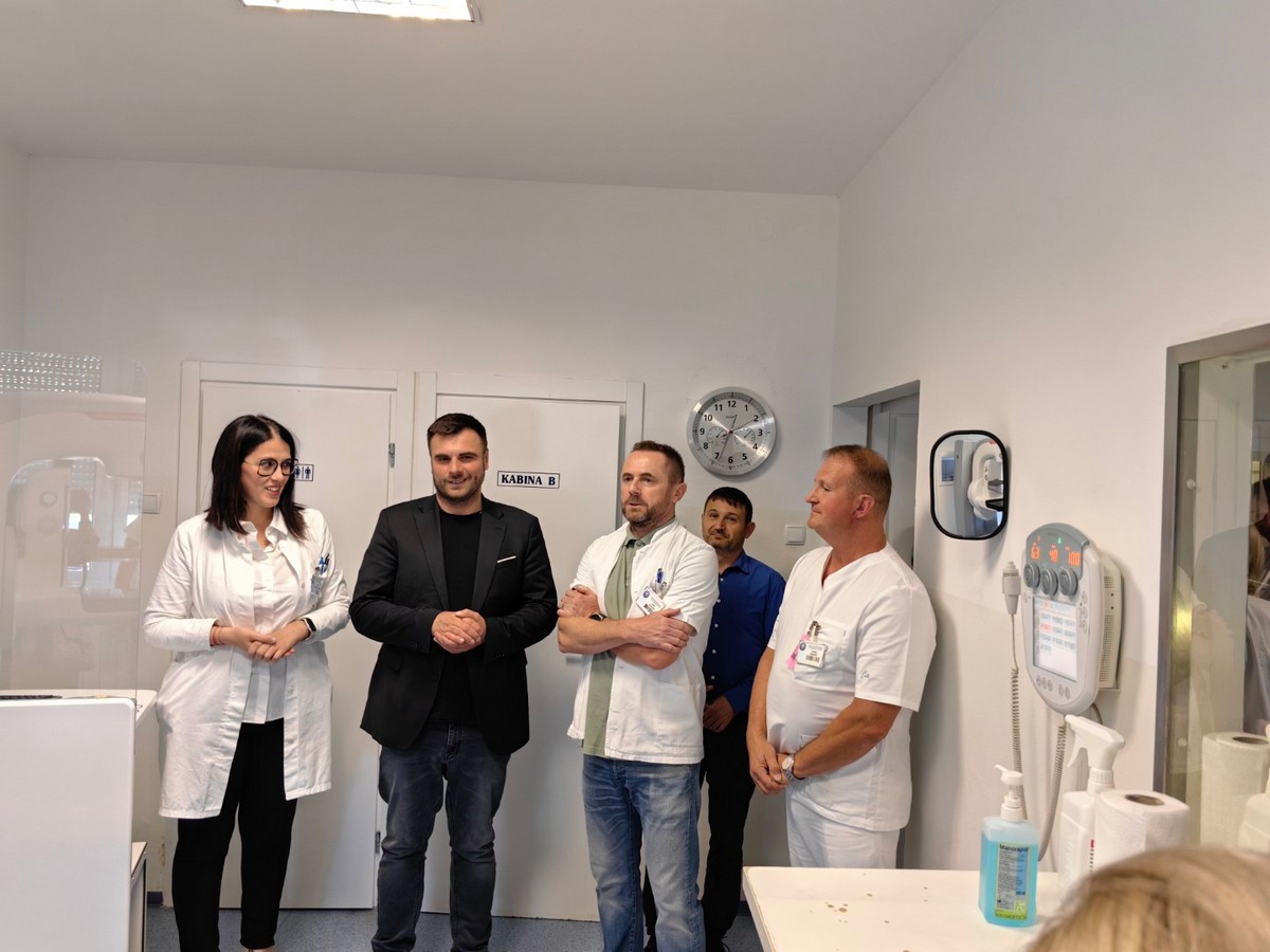 Župan Ivan Celjak i suradnici posjetili Neuropsihijatrijsku bolnicu dr. Ivan Barbot Popovača